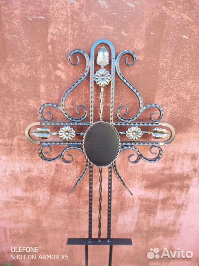 Крест кованый