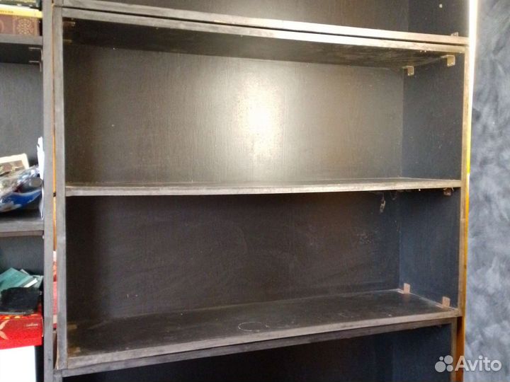 Полка книжная