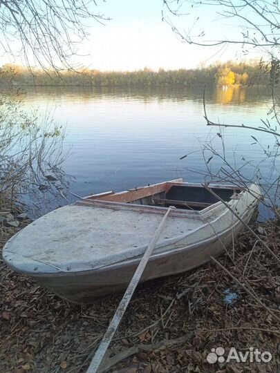 Подажа моторной лодки