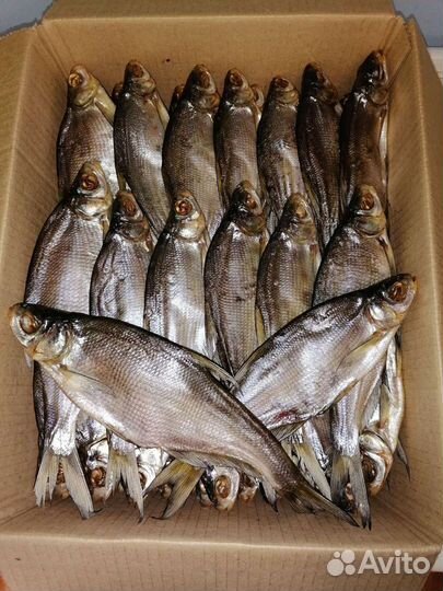 Рыбка вяленая, копченая, балыки