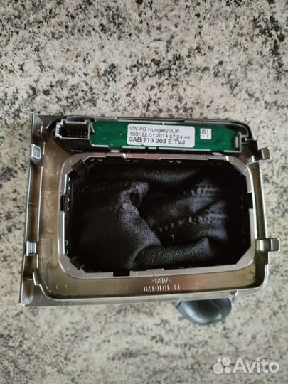Чехол кулисы с ручкой DSG VW Passat 3ab713203e TVJ