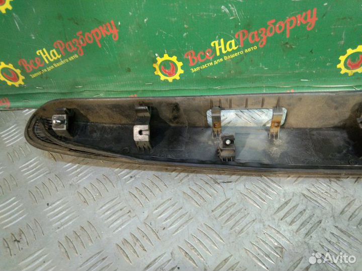 Планка подсветки номера Hyundai Santa Fe седан