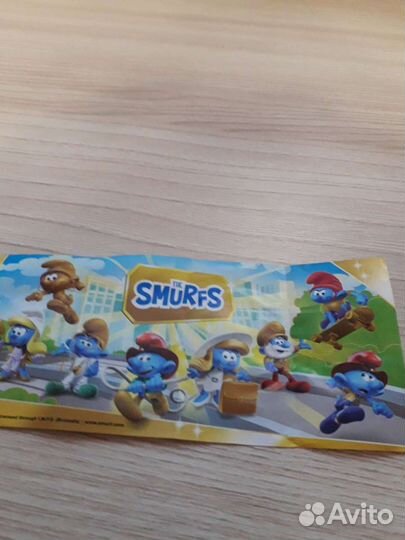 Киндер сюрприз Смурфики 2022