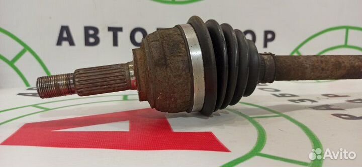 Привод передний правый Nissan Note E11E HR16DE