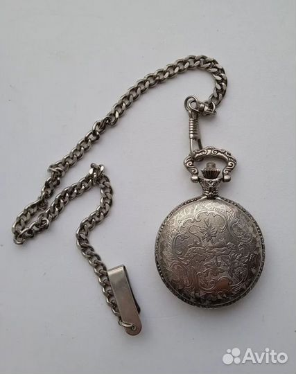 Часы карманные (медальон)