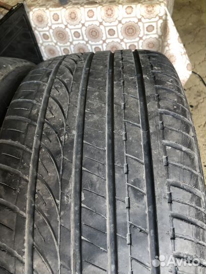 Headway HU901 245/35 R20