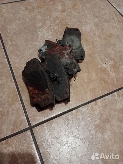 Тормозные колодки для волги