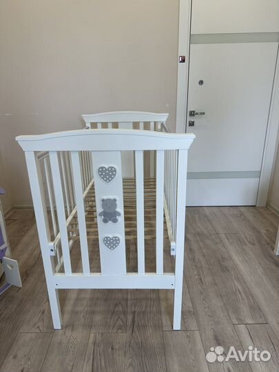 Детская кроватка