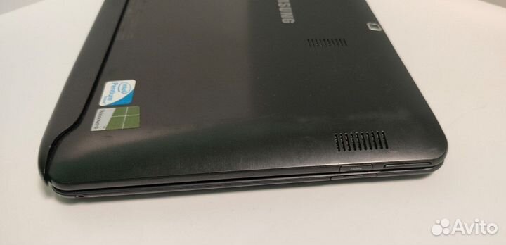 Планшет с клавиатурой Samsung XE700T1C-H02RU