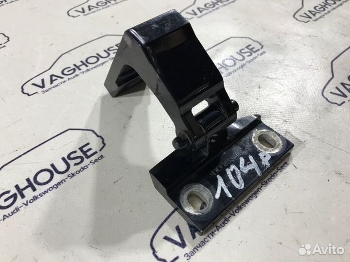 Петля двери задняя правая Audi S8 D2 4D 4.2 2000