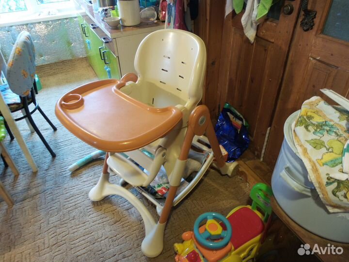 Стульчик для кормления Neonato