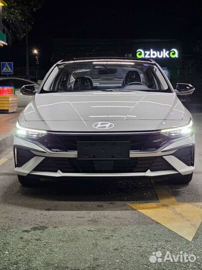 Hyundai Elantra 1.5 CVT, 2023, 100 км