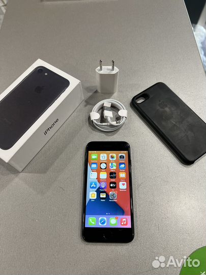 iPhone 7, 128 ГБ