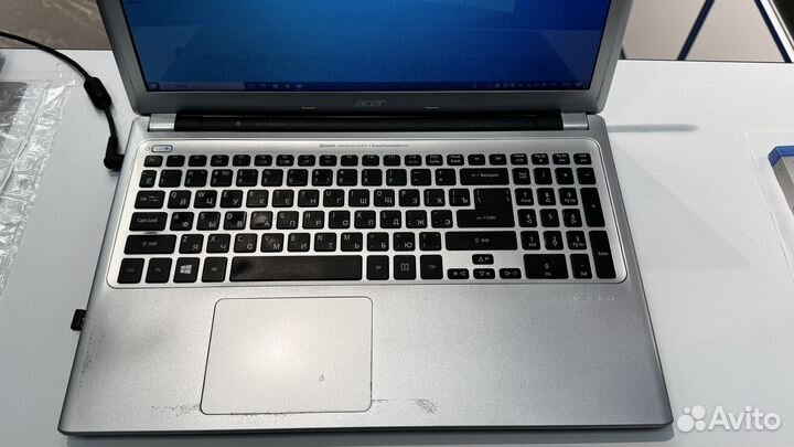 Ноутбук Acer core i5-3337U 8/256 GeForce 710