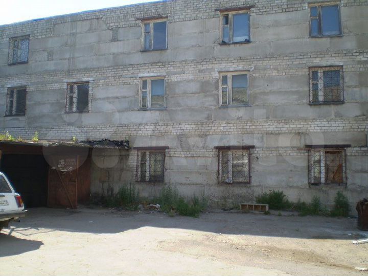 Здание, 561.4 м²