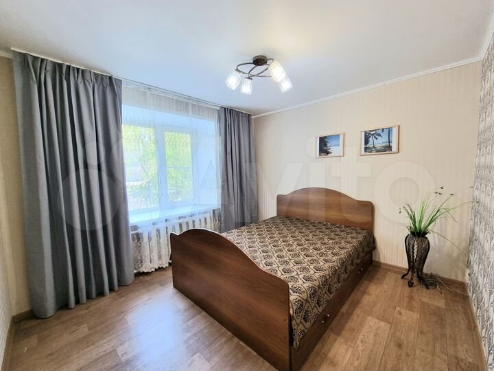 2-к. квартира, 71 м², 1/10 эт.