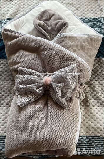 Конверт на выписку весенний