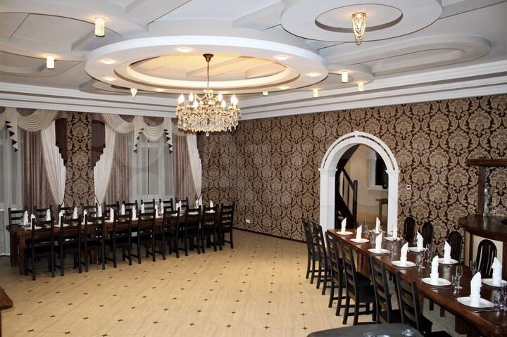 Коттедж 279 м² на участке 10 сот.