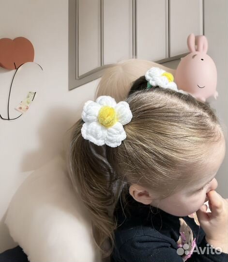 Резинка для волос цветочки