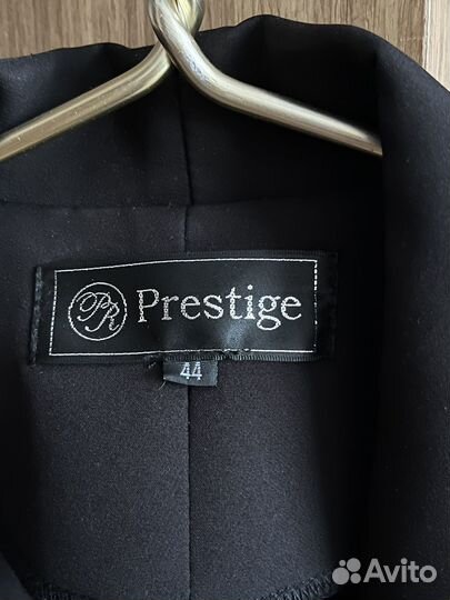 Пиджак женский черный