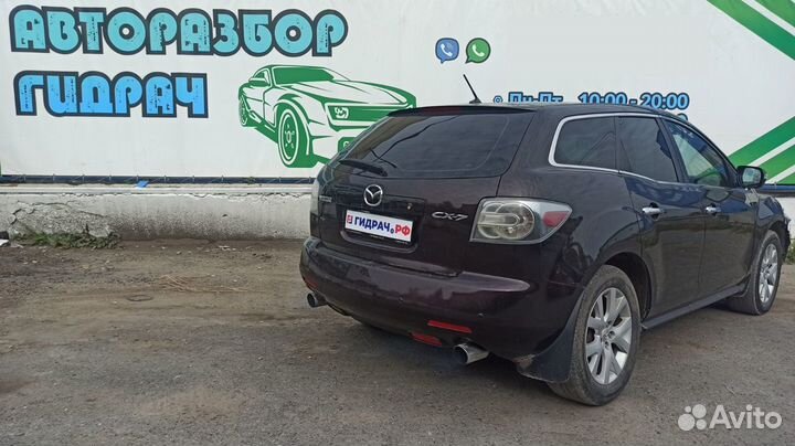 Накладка порога правая Mazda CX-7 EG21-68-710-34