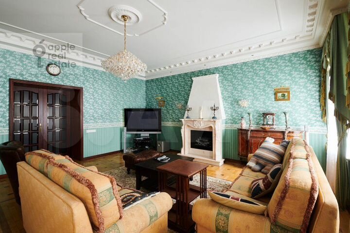 6-к. квартира, 205 м², 2/5 эт.