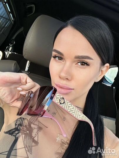 Солнцезащитные очки Gucci