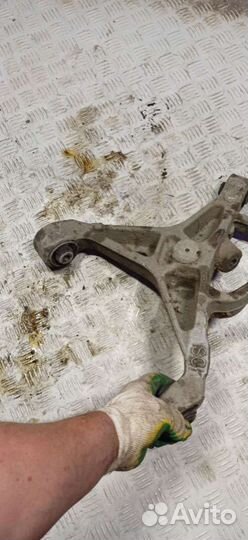 Рычаг задний левый Jaguar XF 250 2012