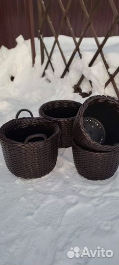 Кашпо уличное