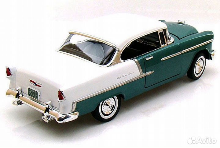 Модель автомобиля Chevrolet Bel Air Hard 1955 1:18
