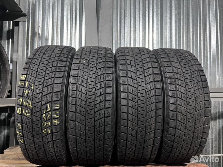 Bridgestone Blizzak DM-V1 215/65 R16 98R