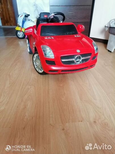 Детский электромобиль mercedes бу