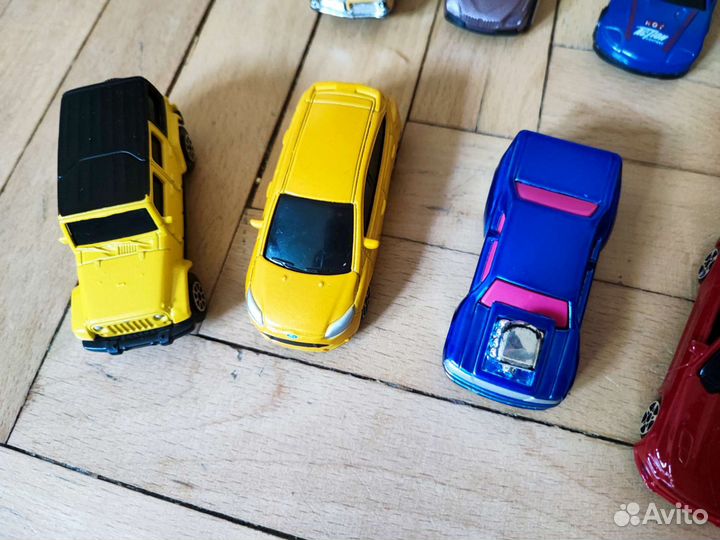 Коллекционные машинки 1:60 welly maisto детские