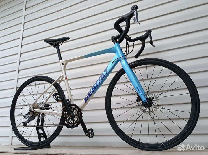 Шоссейный велосипед 28