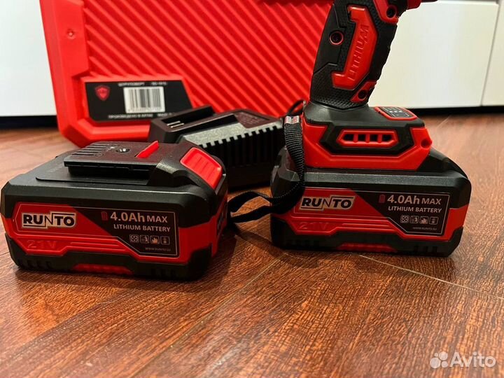 Шуруповерт аккумуляторный Бесщеточный 13mm