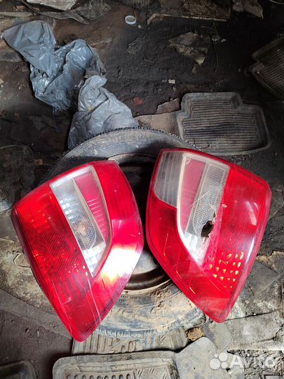 Задние стопари грантаИкалина