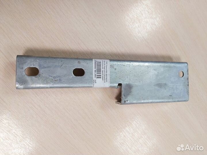 Кронштейн крепления крыла прицепа лодочного со ст