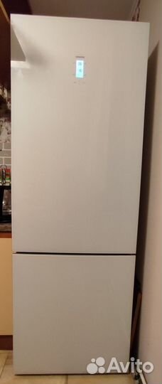 Холодильник Siemens