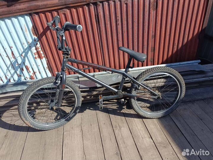 Продам велосипед BMX