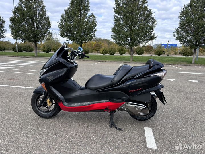 Макси скутер