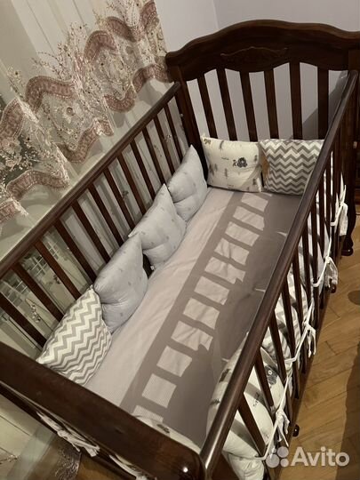 Детская кроватка