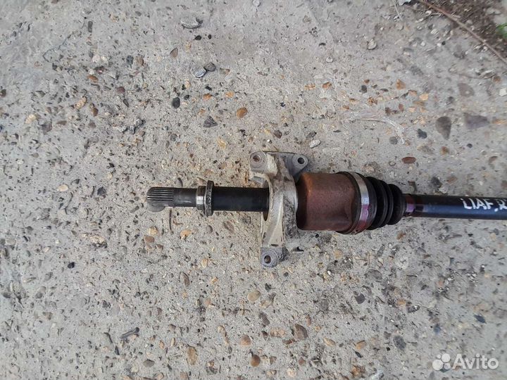 Привод правый Nissan Leaf AZE0/ZE0, EM57