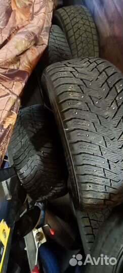 Nokian Tyres Hakkapeliitta 8 SUV 285/60 R18