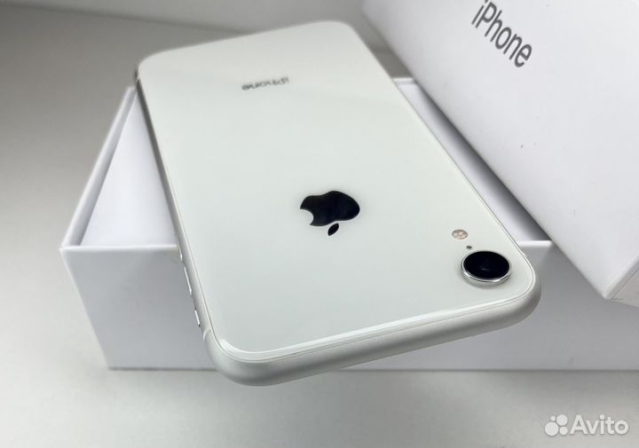 iPhone Xr, 64 ГБ