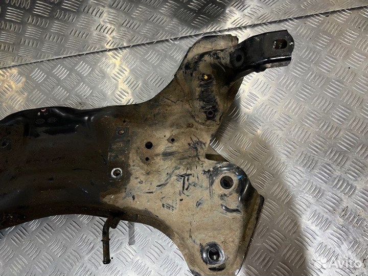 Подрамник Kia Rio 3