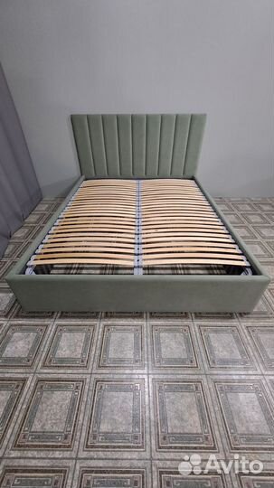 Кровать в наличии 160х200