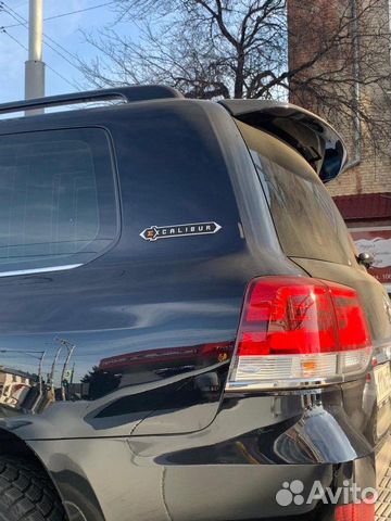 Шильдики Excalibur Land Cruiser 200 Toyota