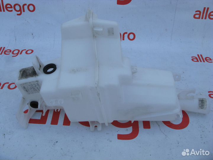 Kia Sportage 4 бачок стеклоомывателя