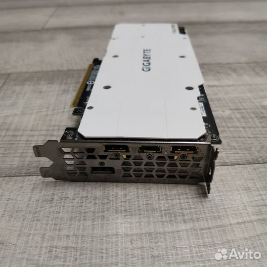 GeForce RTX 2060 super gaming OC 3X white 8GB