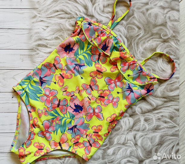 Купальник на 4-5 лет